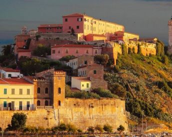 Настаняване в хотел 3* или 4*