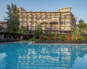 JUSTINIANO DELUXE RESORT