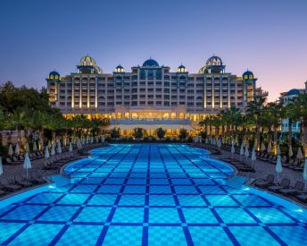 RUBI PLATINUM SPA RESORT & SUITES