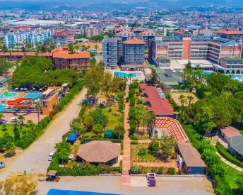 CLOVER MAGIC PARK BEACH