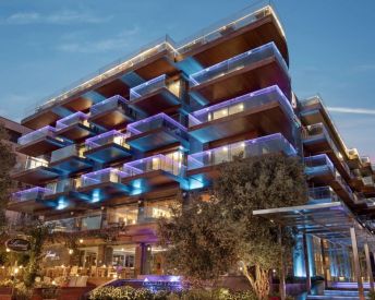 DOUBLE TREE BY HILTON KUSADASI